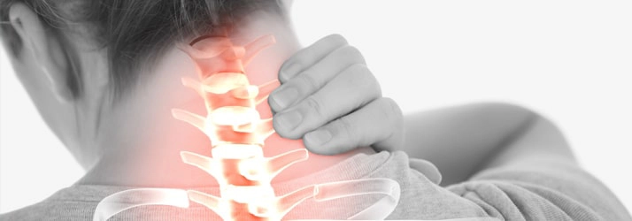 Chiropractic New York NY Woman with Neck Pain